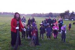 Let a pochod čarodějnic v Osovci. Foto Marie Plecitá