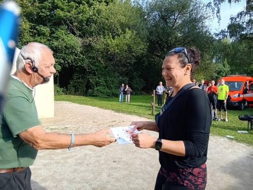 Tradiční osovský běh tam a zpět. Foto Marie Plecitá 4-osv_20250913_beh_maple_20