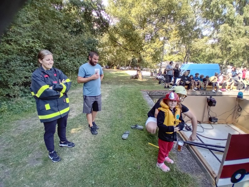 Tradiční Osovská regata na koupališti v Osovci. Foto Marie Plecitá osv_20250823_regata2_maple_7